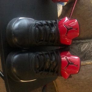 Worn a few times like new very clean